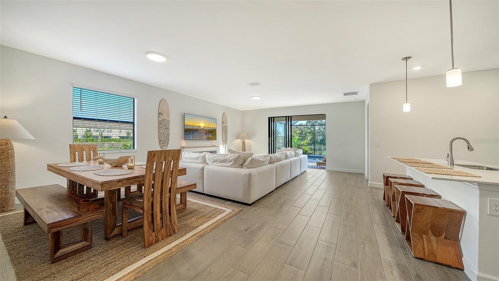 5321 SEAL ISLE CT, BRADENTON, FL, 34211