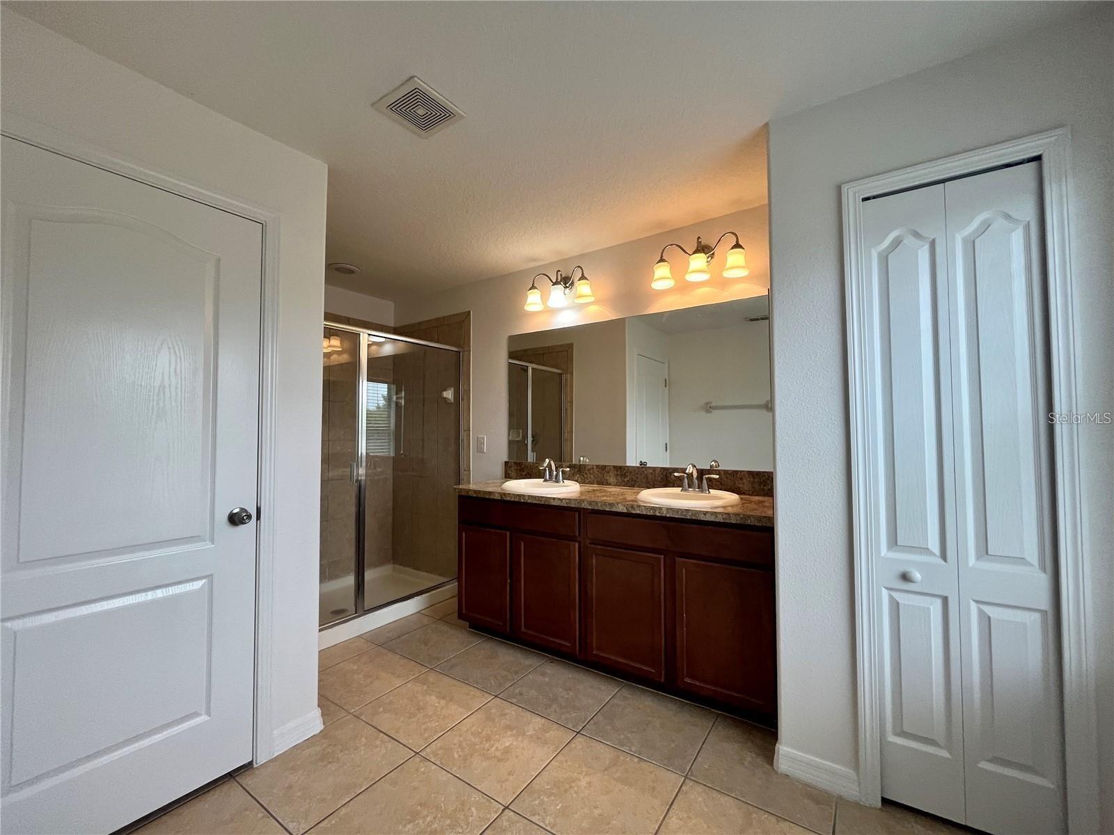 10935 SAVANNAH LANDING CIR, ORLANDO, FL, 32832