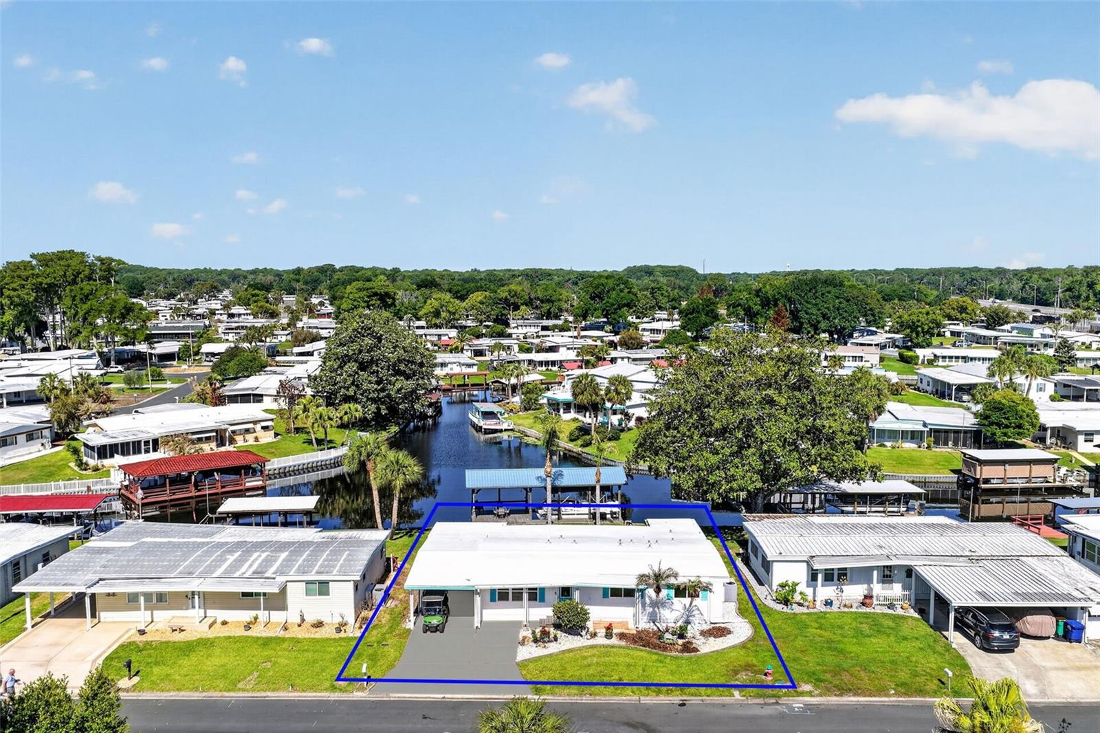 1015 SOUTHLAND DR, TAVARES, FL, 32778