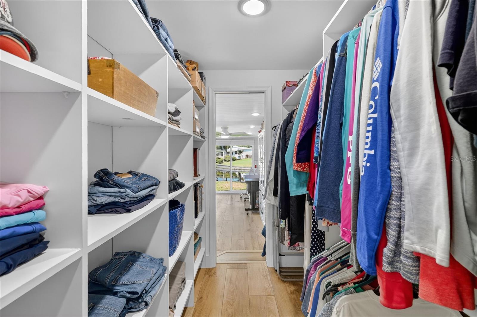 1015 SOUTHLAND DR, TAVARES, FL, 32778