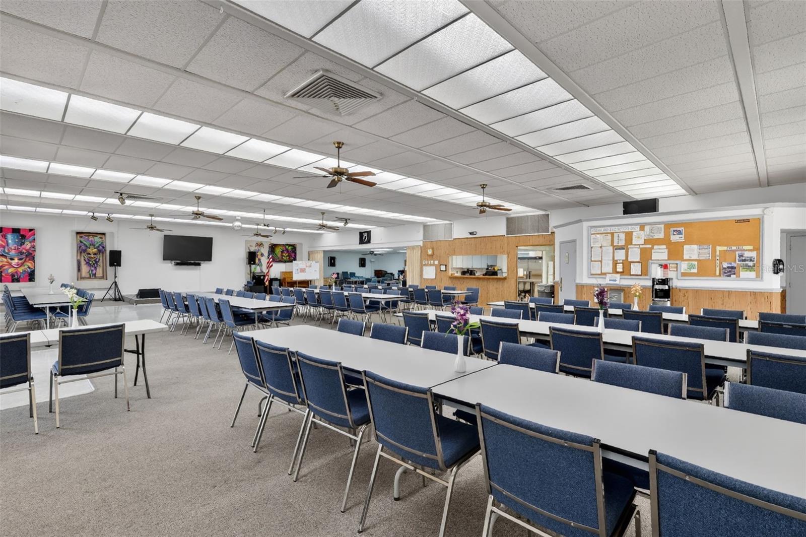 1015 SOUTHLAND DR, TAVARES, FL, 32778