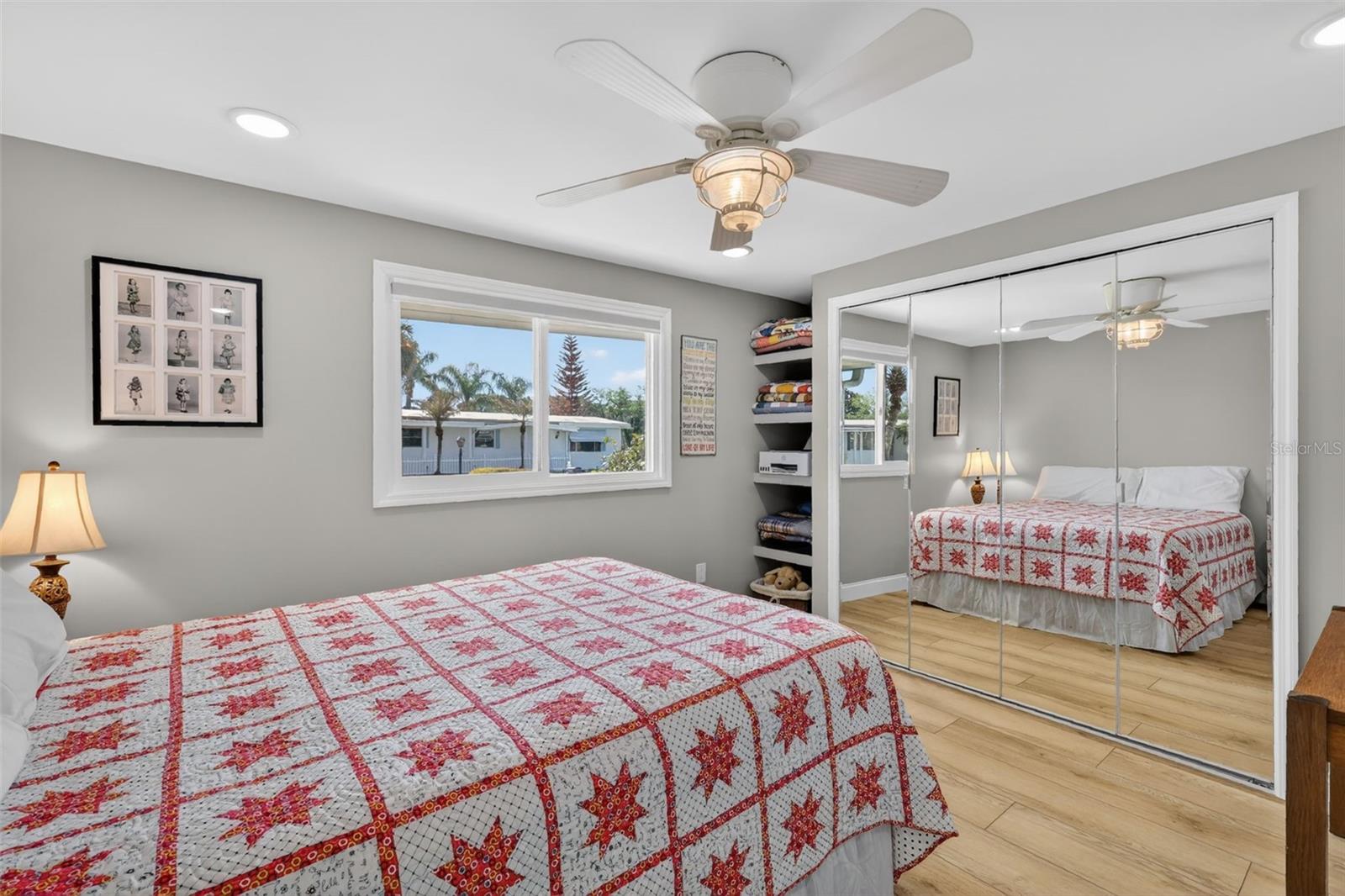 1015 SOUTHLAND DR, TAVARES, FL, 32778