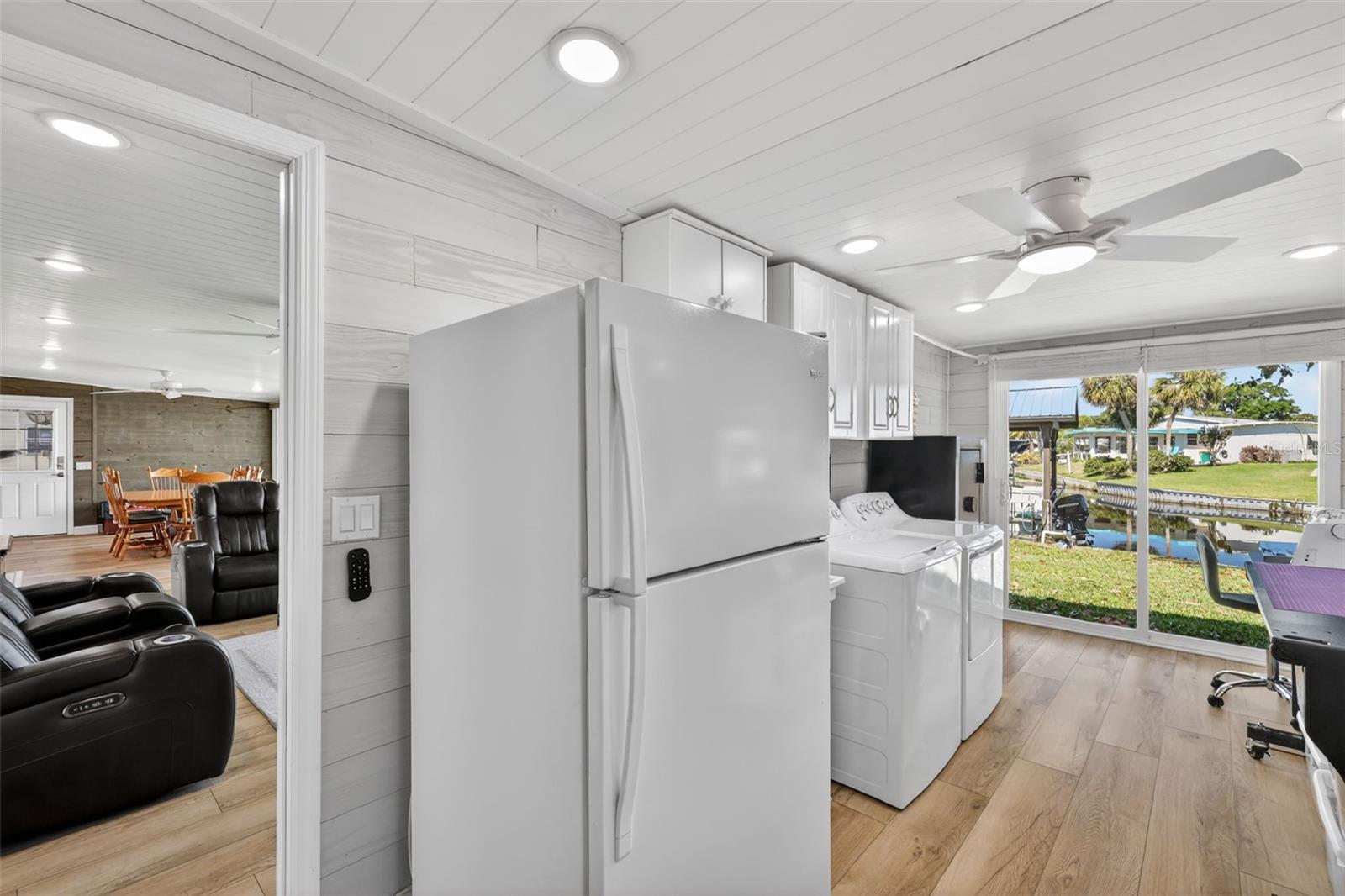 1015 SOUTHLAND DR, TAVARES, FL, 32778