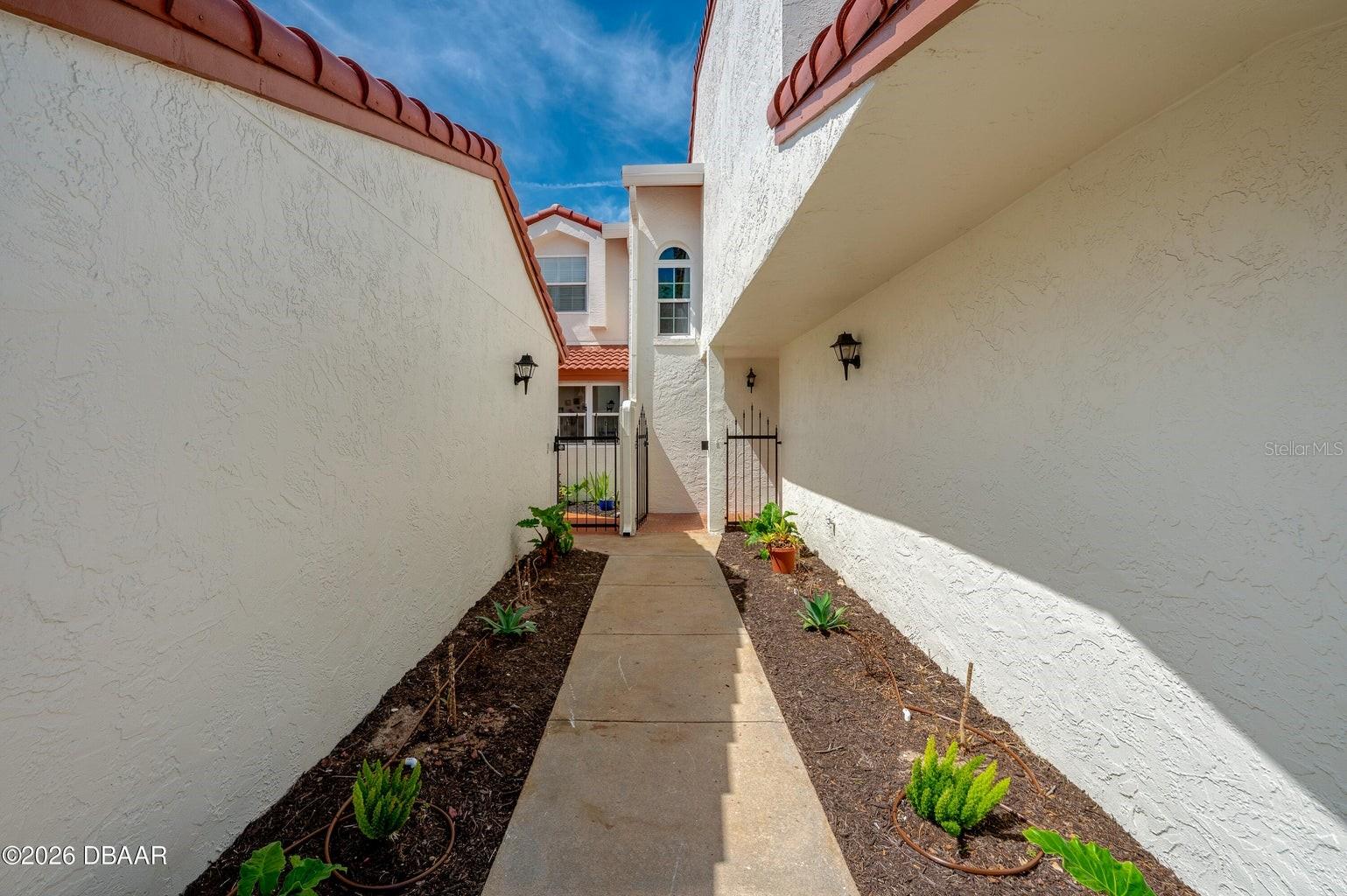 226 FLORIDA SHORES BLVD, DAYTONA BEACH, FL, 32118