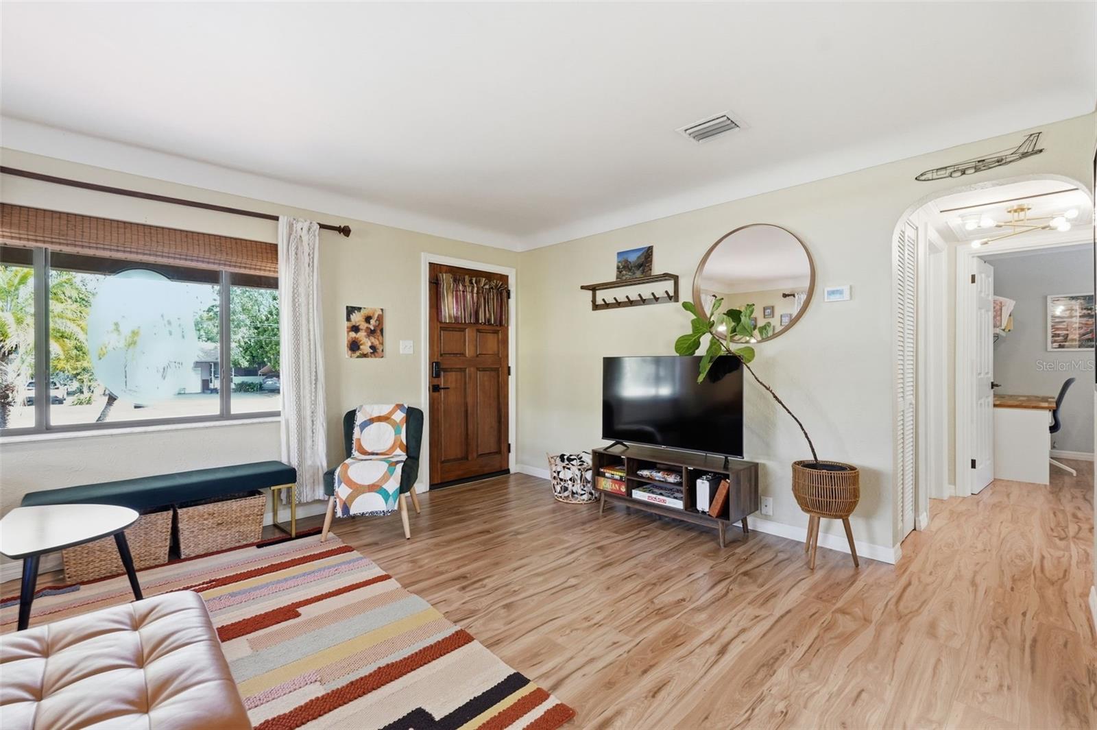 3136 9TH AVE N, ST PETERSBURG, FL, 33713