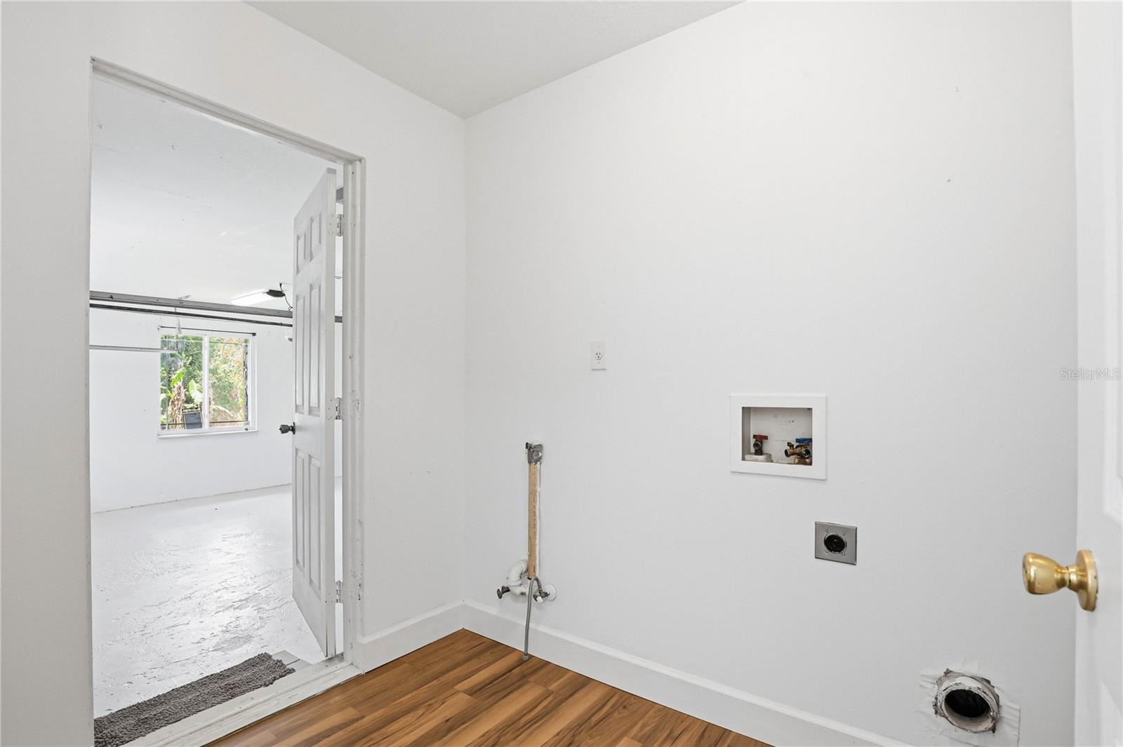 403 WENDEL AVE, LITHIA, FL, 33547