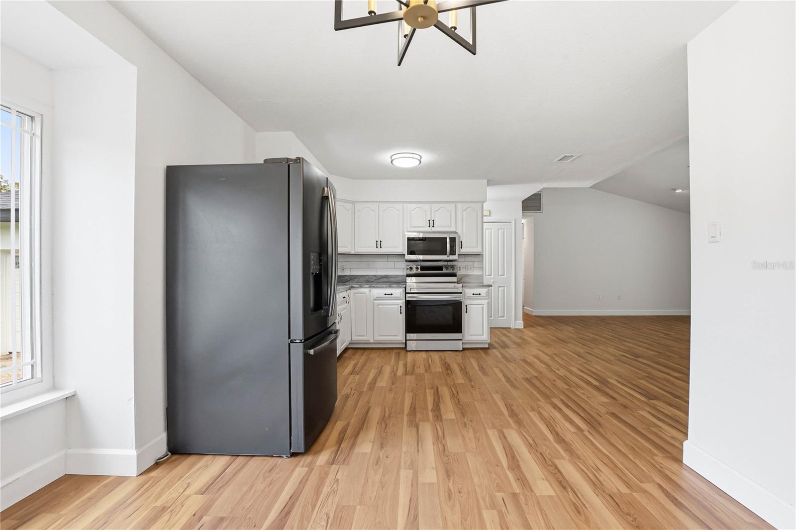 403 WENDEL AVE, LITHIA, FL, 33547