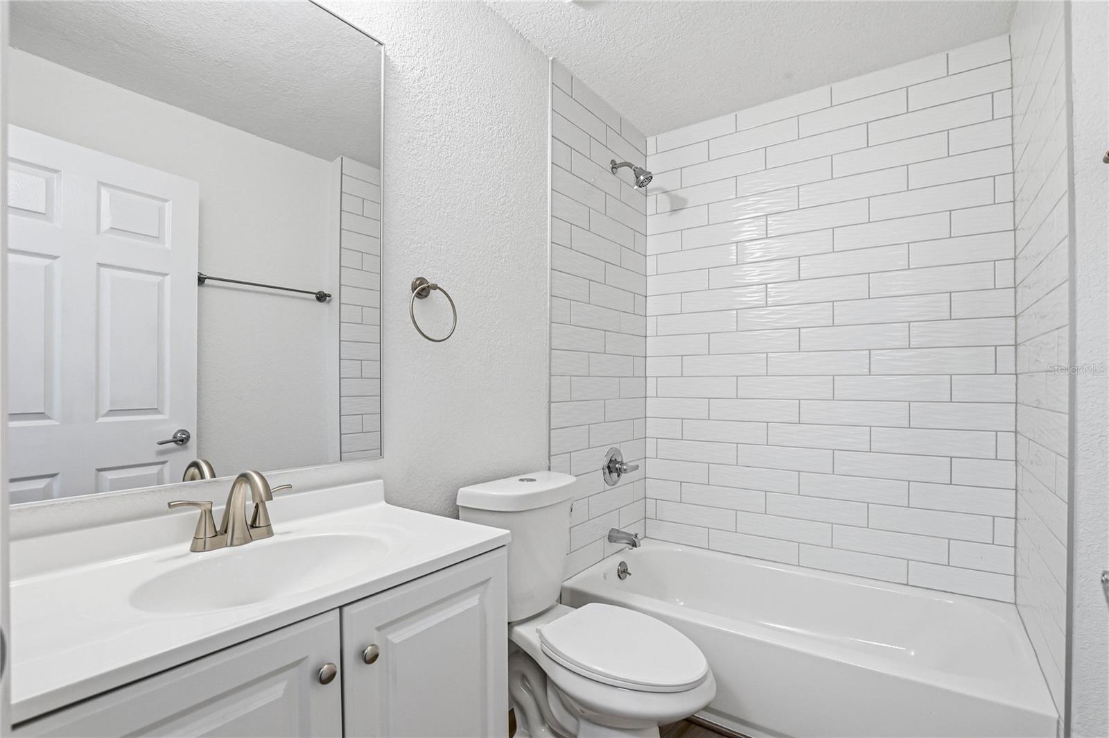 403 WENDEL AVE, LITHIA, FL, 33547