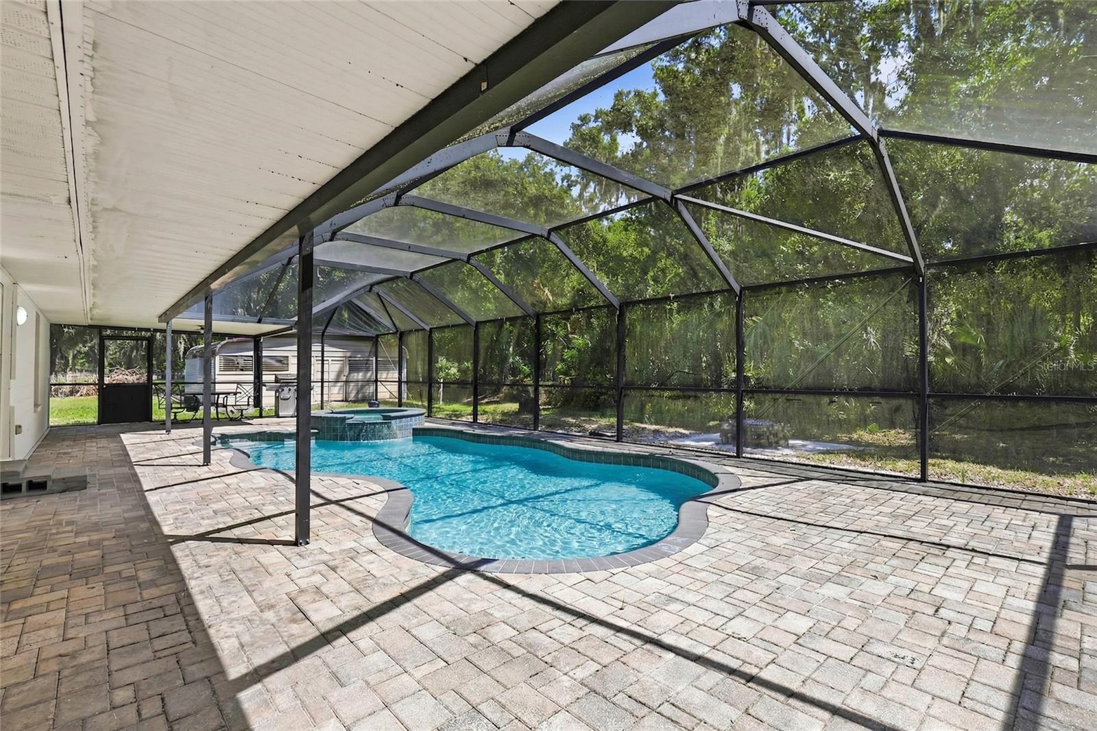 403 WENDEL AVE, LITHIA, FL, 33547