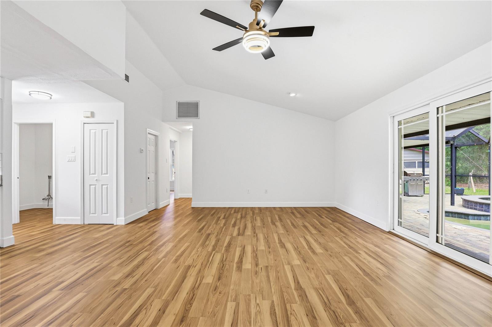 403 WENDEL AVE, LITHIA, FL, 33547