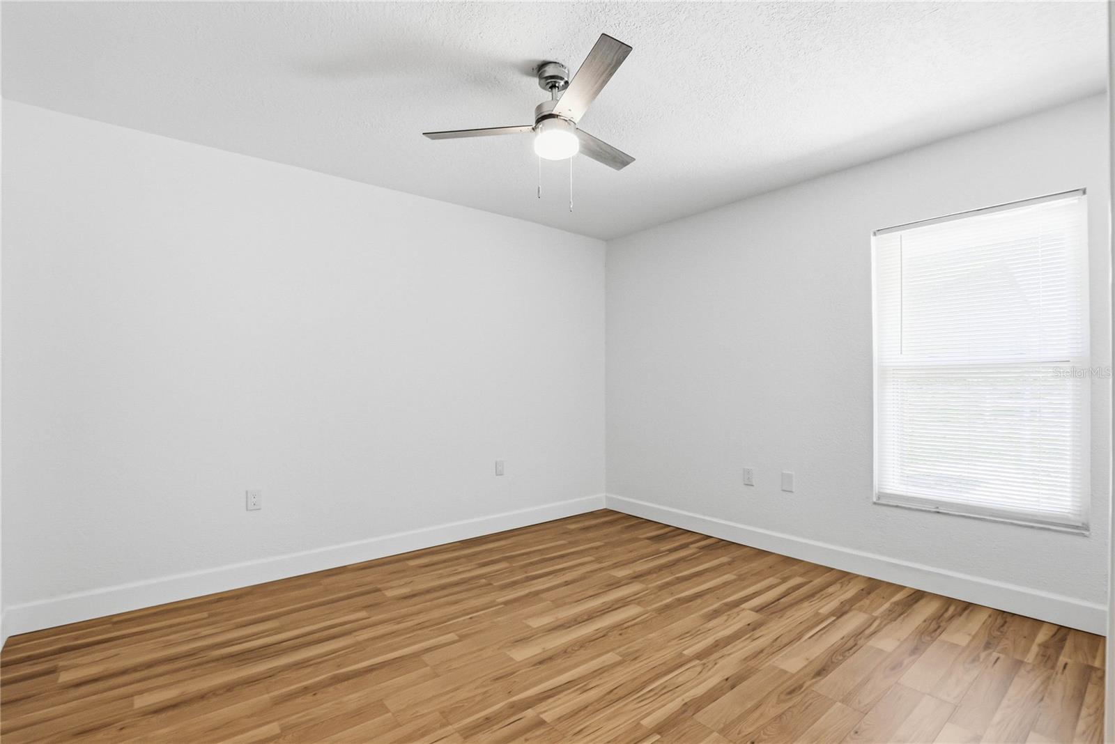 403 WENDEL AVE, LITHIA, FL, 33547