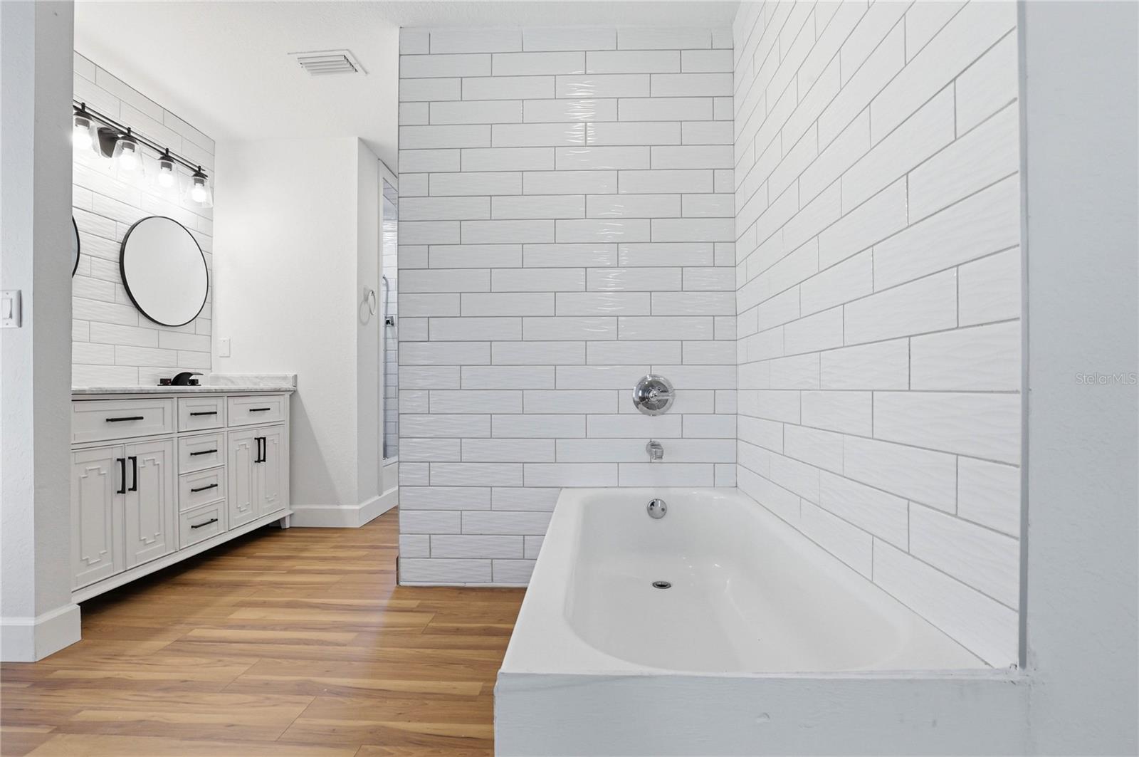 403 WENDEL AVE, LITHIA, FL, 33547