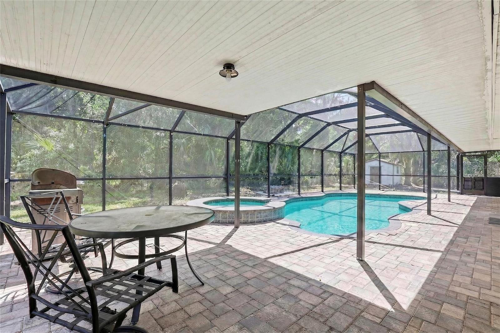 403 WENDEL AVE, LITHIA, FL, 33547
