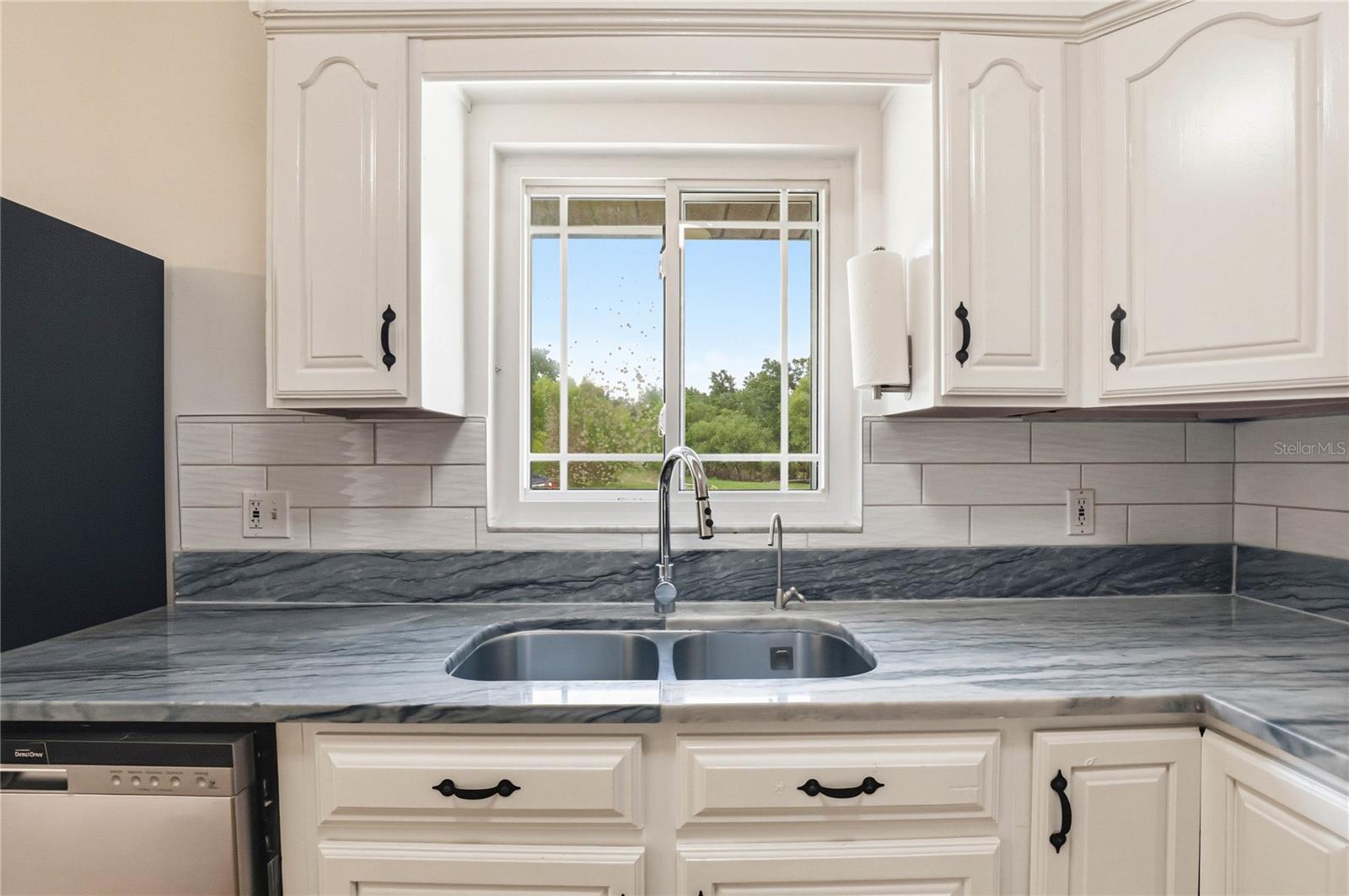 403 WENDEL AVE, LITHIA, FL, 33547