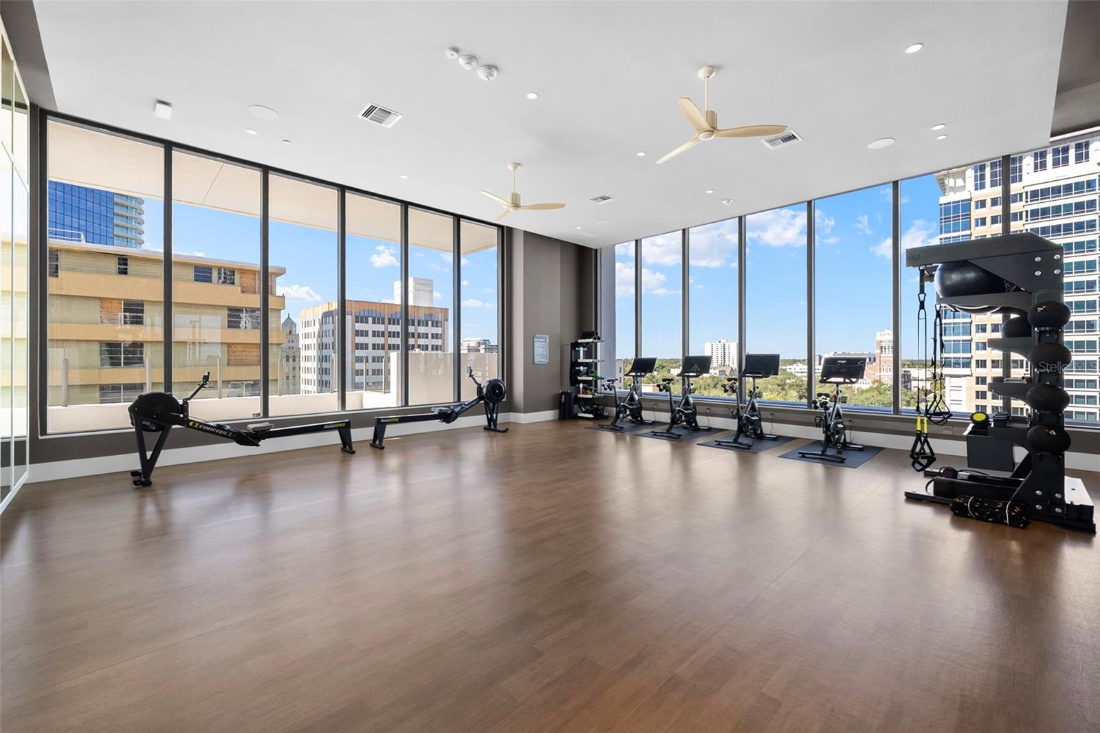 275 1ST AVE S #4101, ST PETERSBURG, FL, 33701