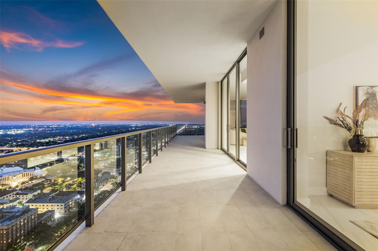 275 1ST AVE S #4101, ST PETERSBURG, FL, 33701