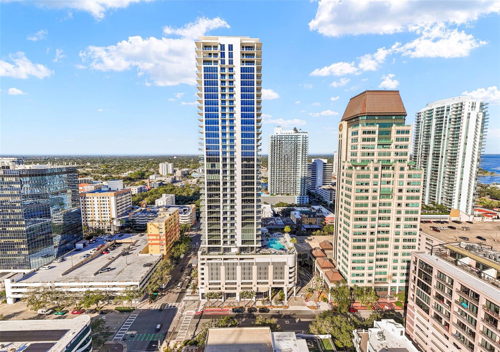 275 1ST AVE S #4101, ST PETERSBURG, FL, 33701