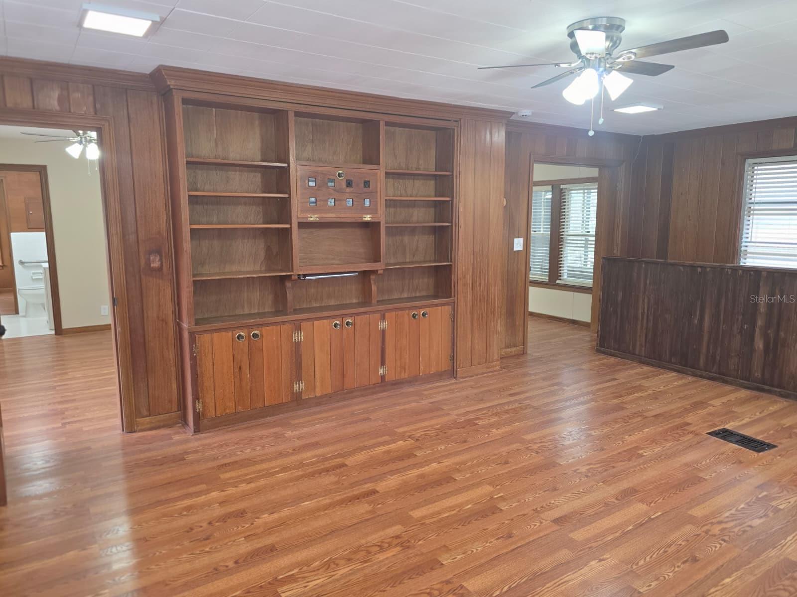 710 NE 11TH AVE, GAINESVILLE, FL, 32601