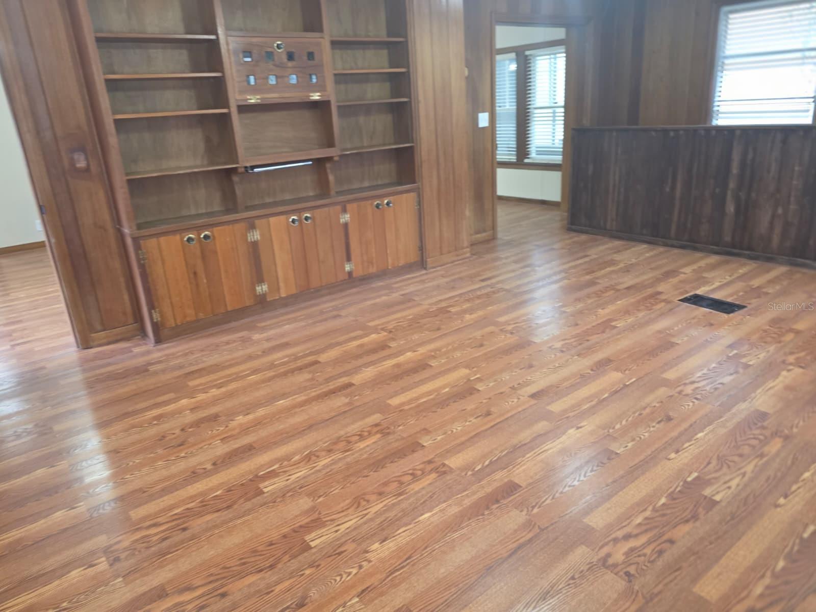 710 NE 11TH AVE, GAINESVILLE, FL, 32601