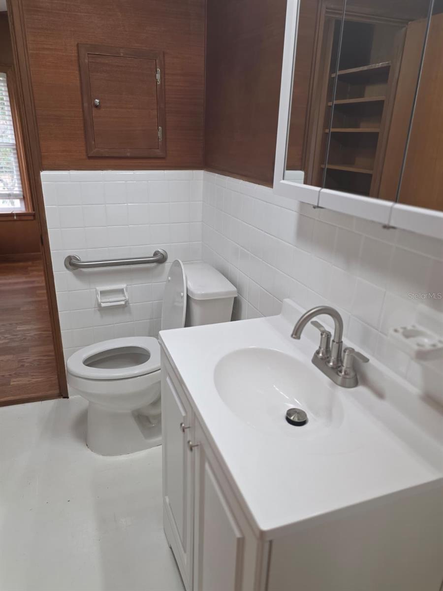 710 NE 11TH AVE, GAINESVILLE, FL, 32601