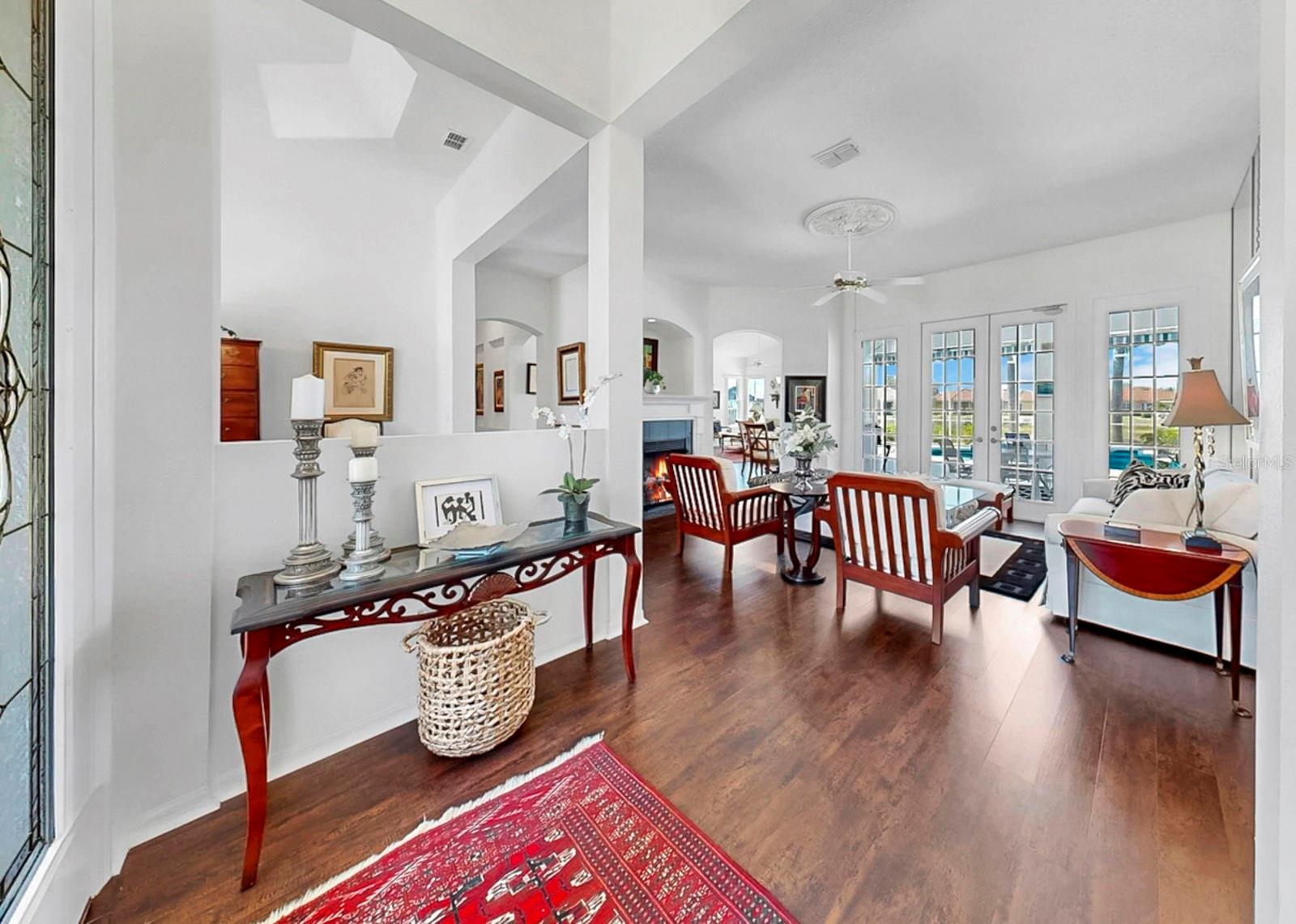 2328 PLATINUM DR, SUN CITY CENTER, FL, 33573