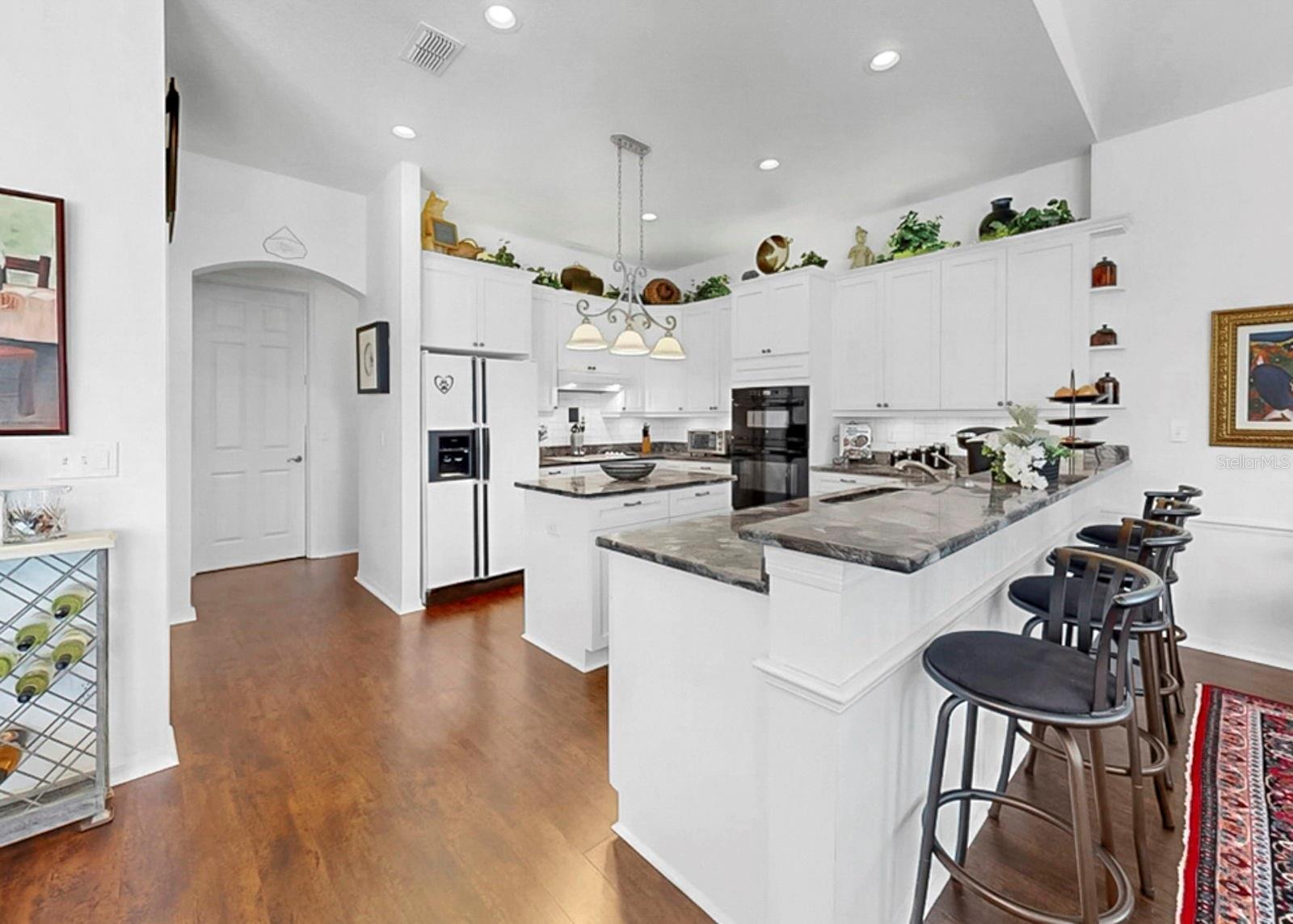 2328 PLATINUM DR, SUN CITY CENTER, FL, 33573