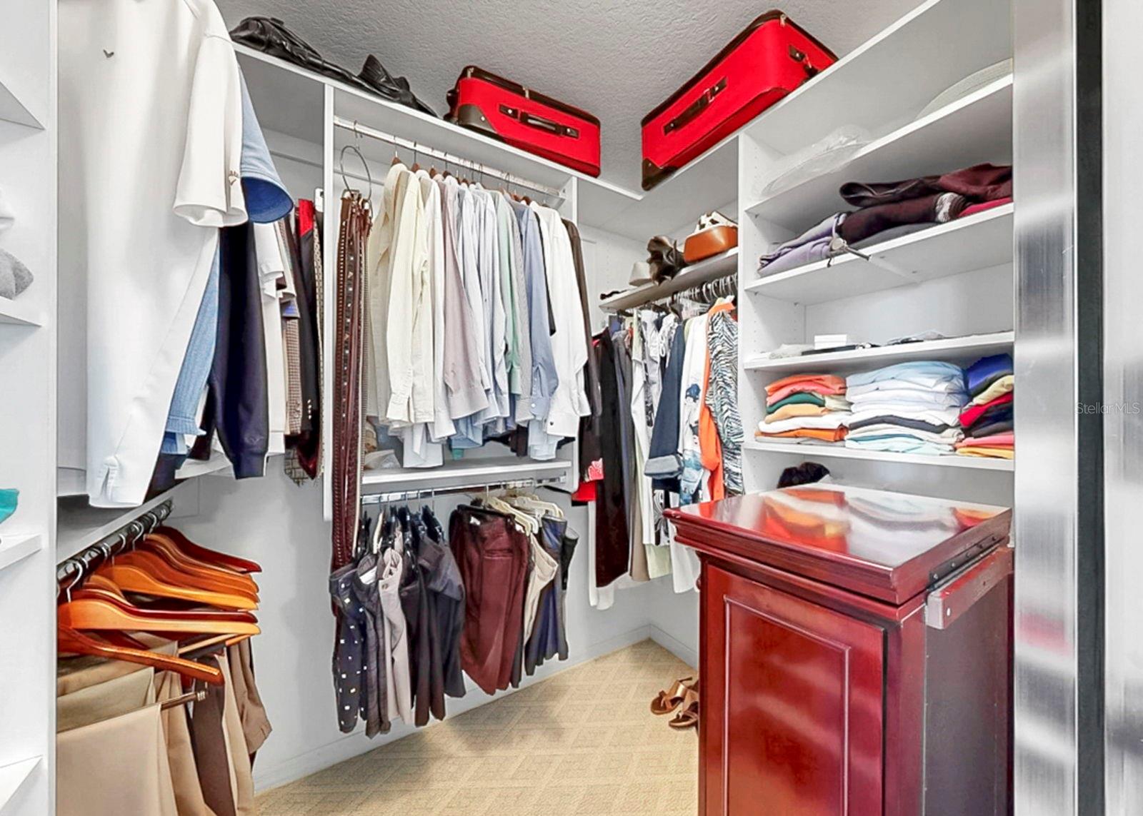 2328 PLATINUM DR, SUN CITY CENTER, FL, 33573