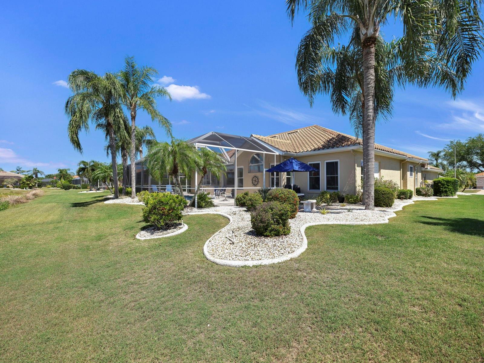 2328 PLATINUM DR, SUN CITY CENTER, FL, 33573