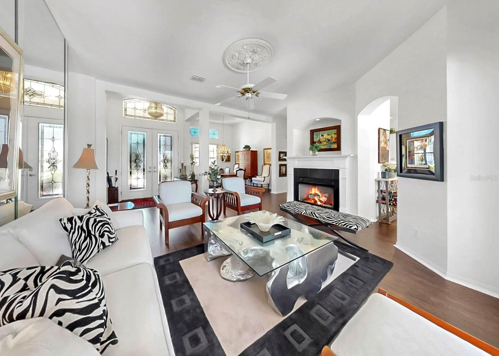 2328 PLATINUM DR, SUN CITY CENTER, FL, 33573