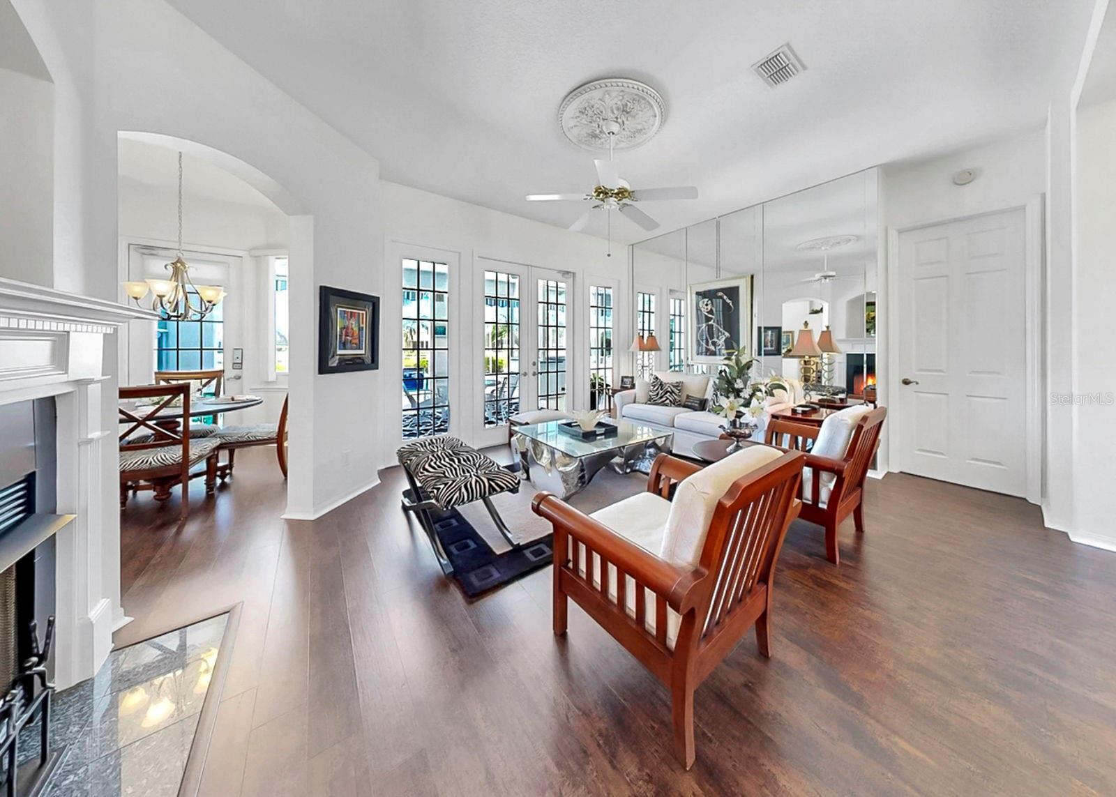 2328 PLATINUM DR, SUN CITY CENTER, FL, 33573