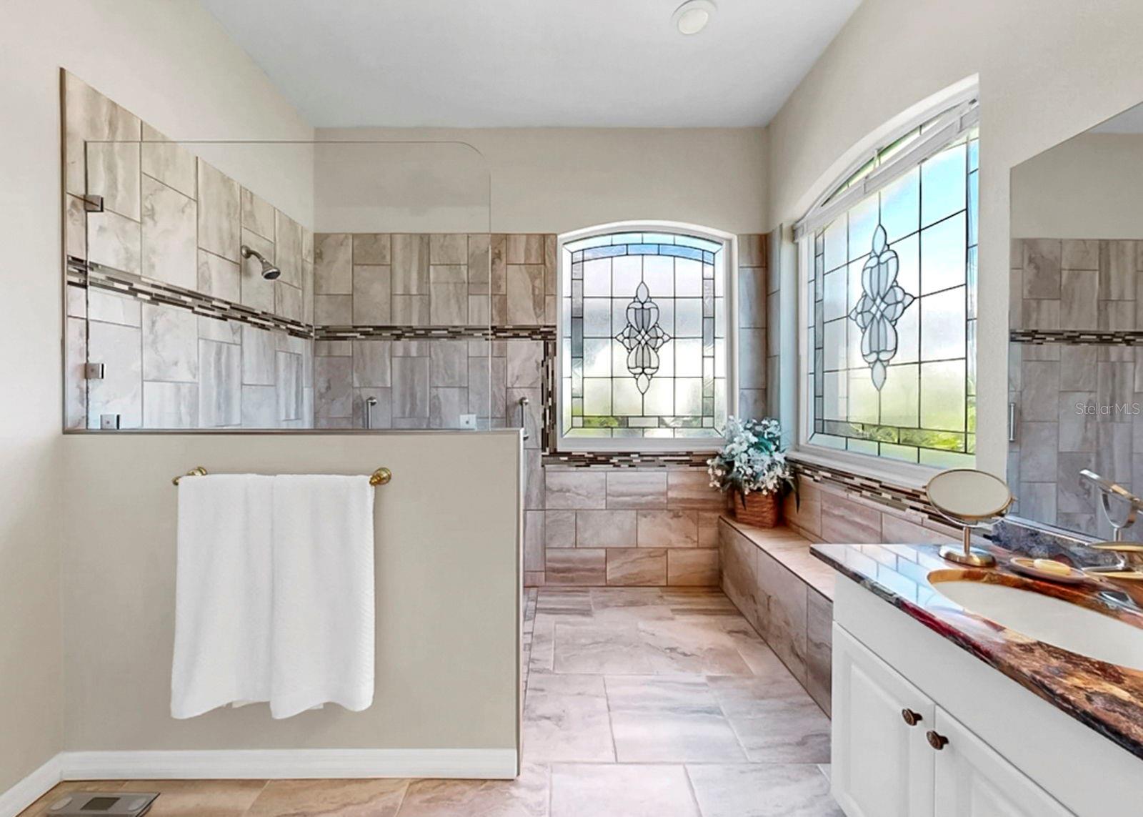 2328 PLATINUM DR, SUN CITY CENTER, FL, 33573