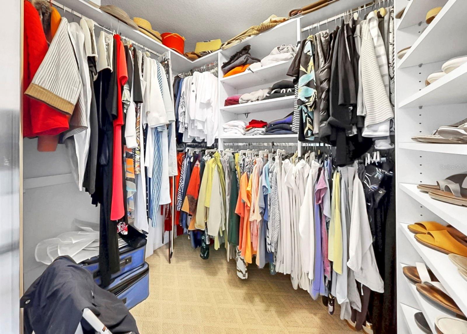 2328 PLATINUM DR, SUN CITY CENTER, FL, 33573