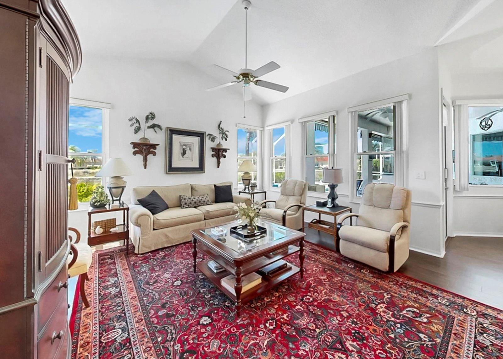 2328 PLATINUM DR, SUN CITY CENTER, FL, 33573