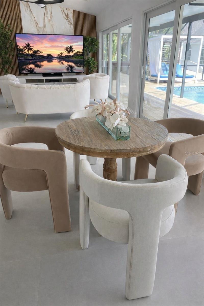 808 SW 52ND ST, CAPE CORAL, FL, 33914