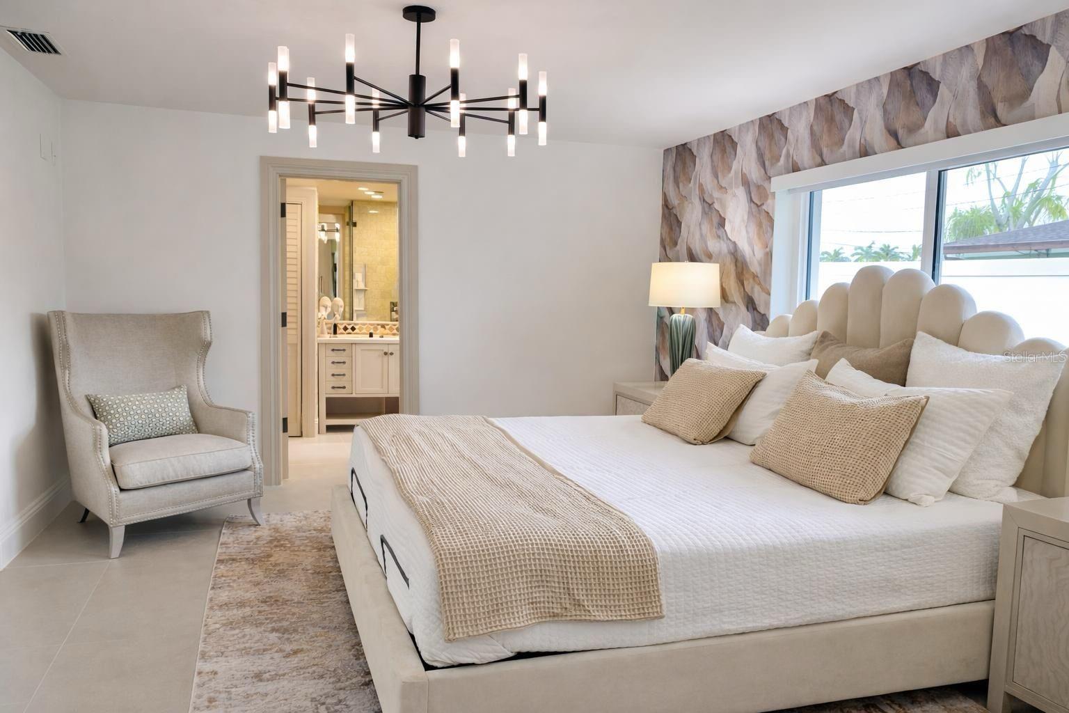 808 SW 52ND ST, CAPE CORAL, FL, 33914