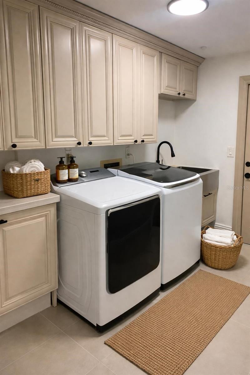 808 SW 52ND ST, CAPE CORAL, FL, 33914