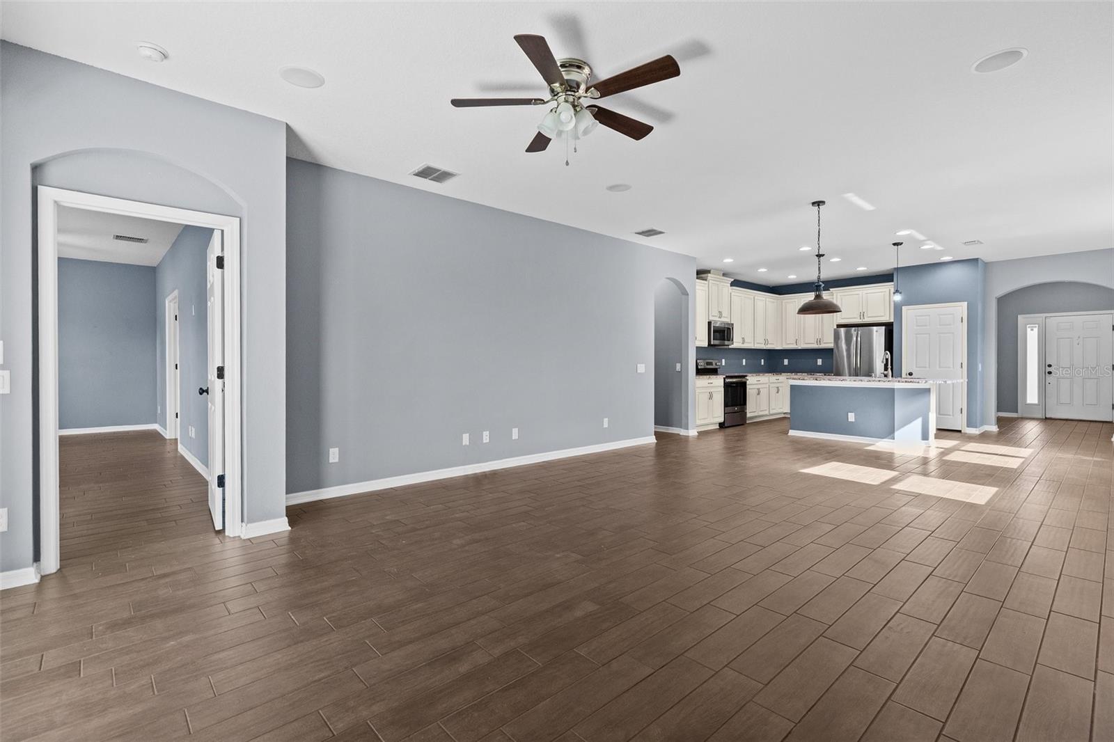 1099 MULTIFLORA LOOP, LUTZ, FL, 33558