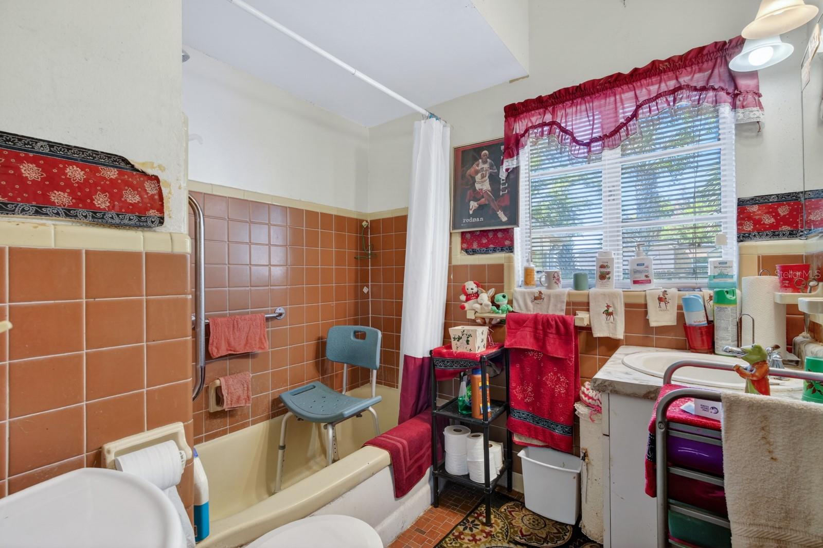 1304 HILLCREST DR, DAYTONA BEACH, FL, 32114