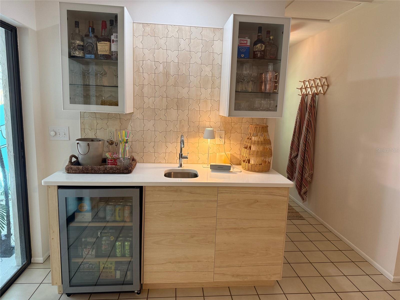 1909 DEANCROFT RD, SARASOTA, FL, 34235