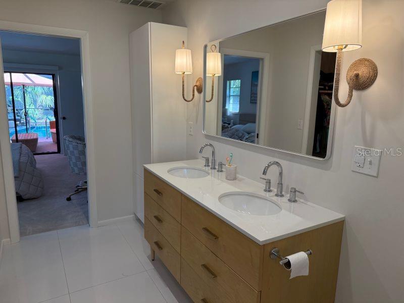 1909 DEANCROFT RD, SARASOTA, FL, 34235