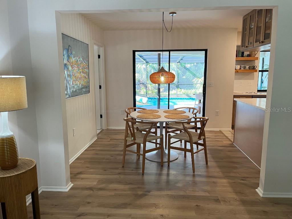 1909 DEANCROFT RD, SARASOTA, FL, 34235