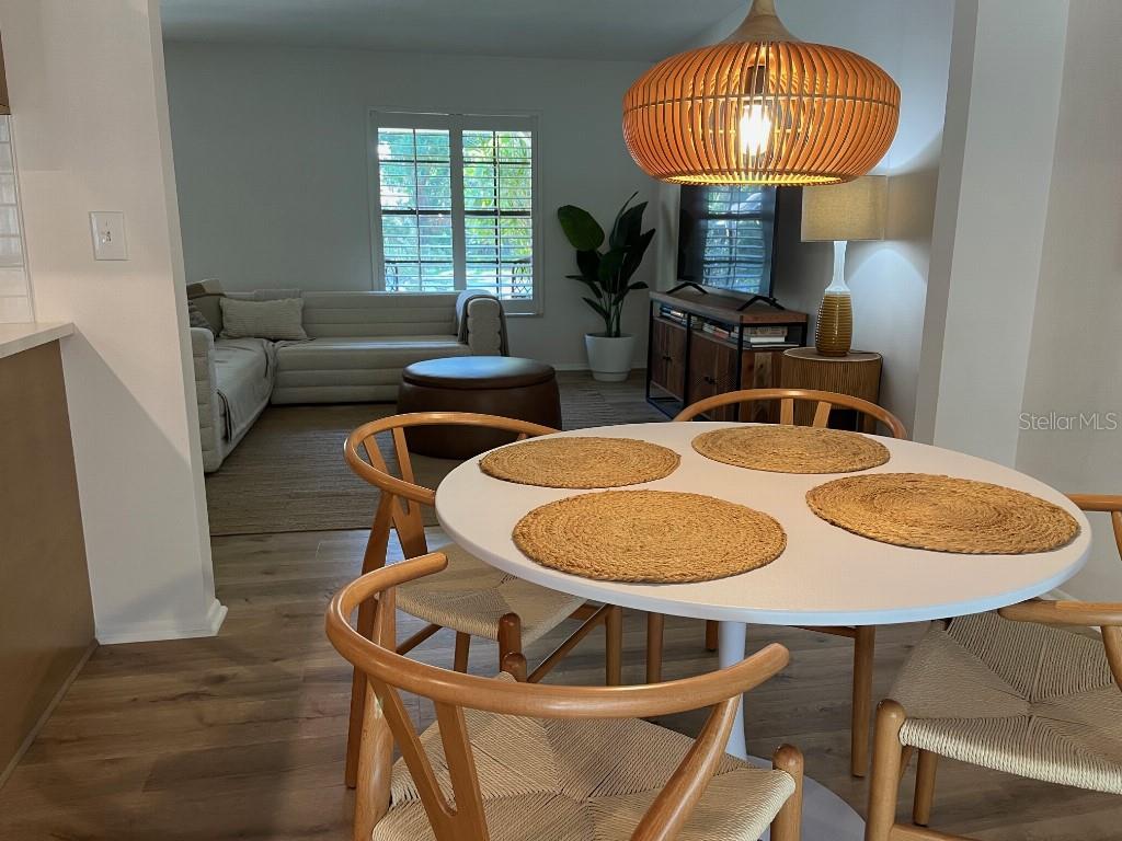 1909 DEANCROFT RD, SARASOTA, FL, 34235