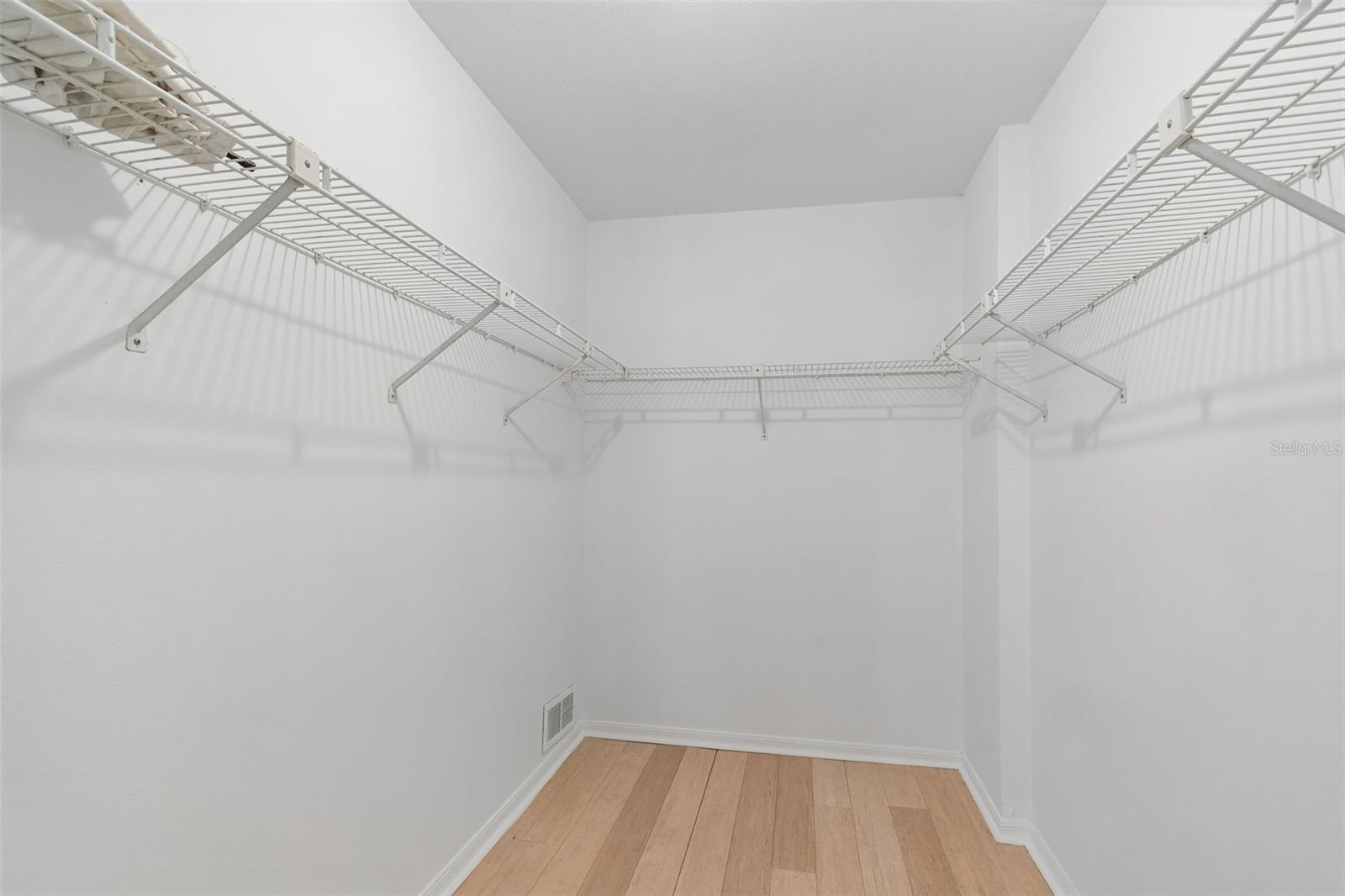 321 11TH AVE S, SAFETY HARBOR, FL, 34695