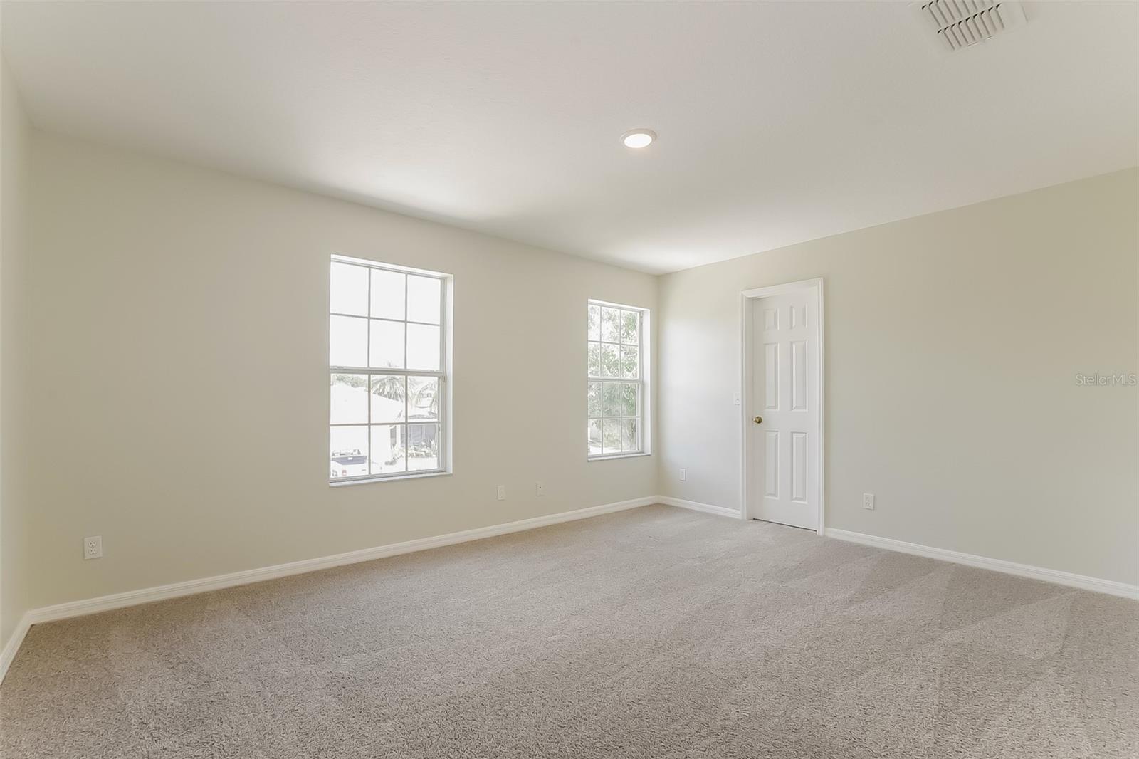 2560 BULLION LOOP, SANFORD, FL, 32771