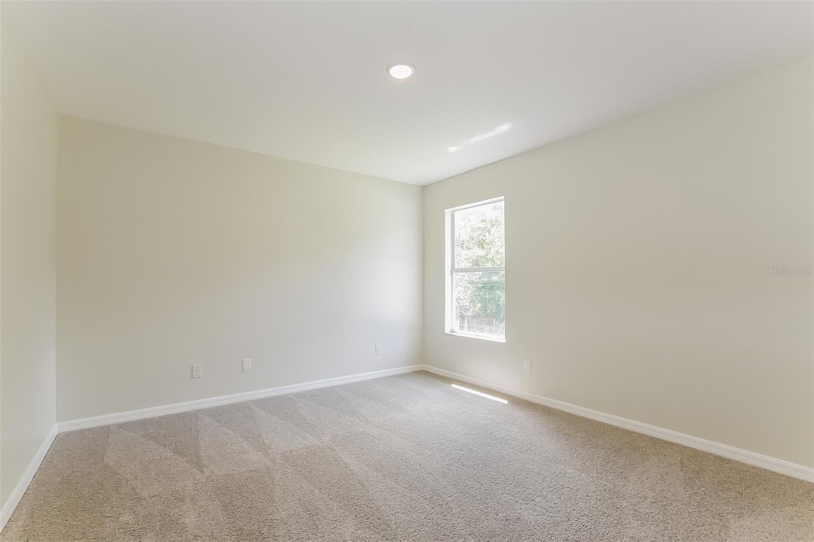 2560 BULLION LOOP, SANFORD, FL, 32771