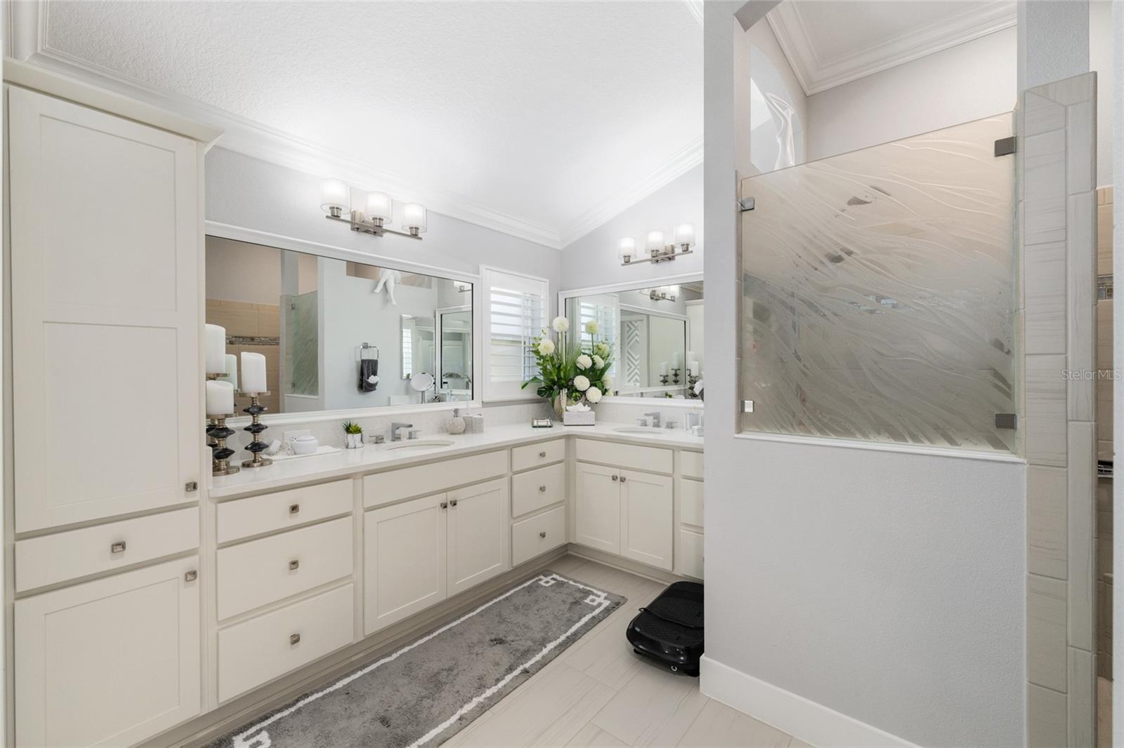 5681 HENRY LOOP, THE VILLAGES, FL, 32163