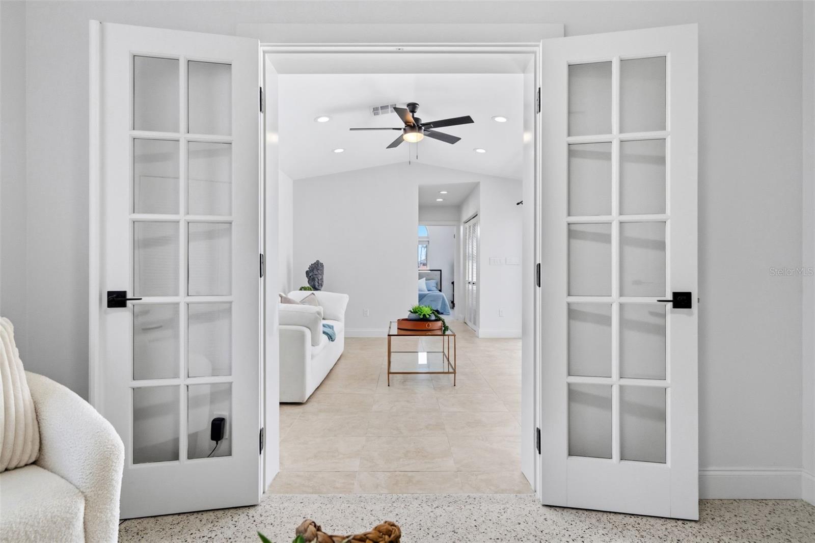 11900 7TH ST E, TREASURE ISLAND, FL, 33706