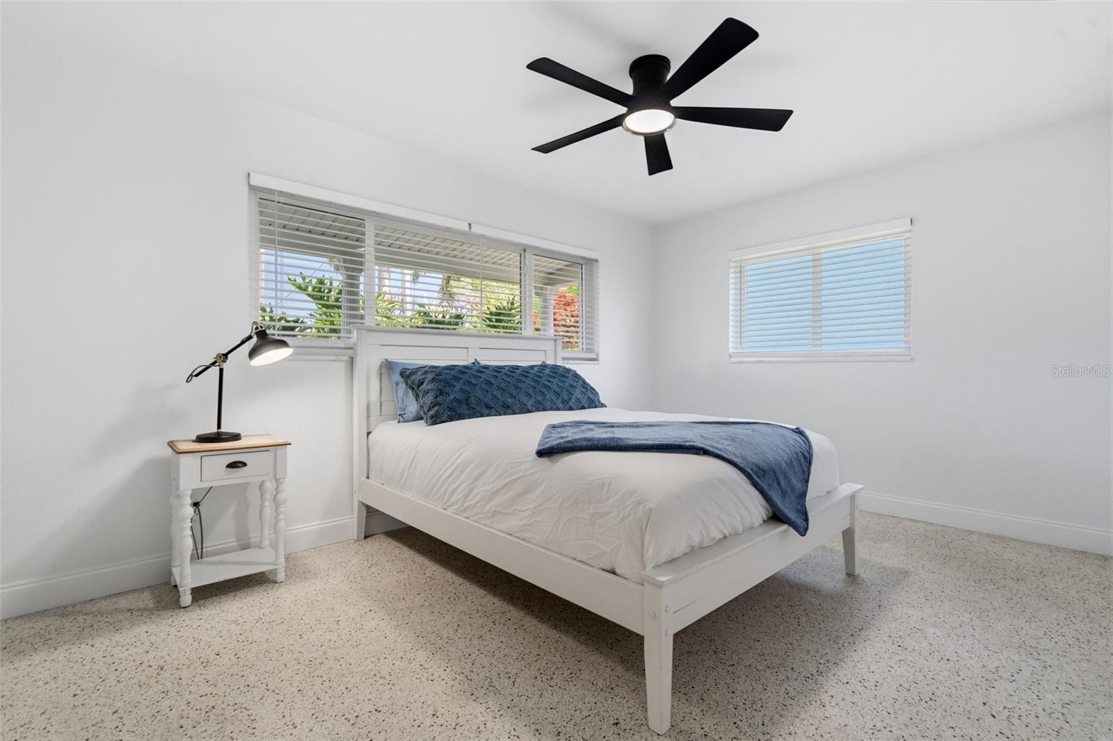 11900 7TH ST E, TREASURE ISLAND, FL, 33706