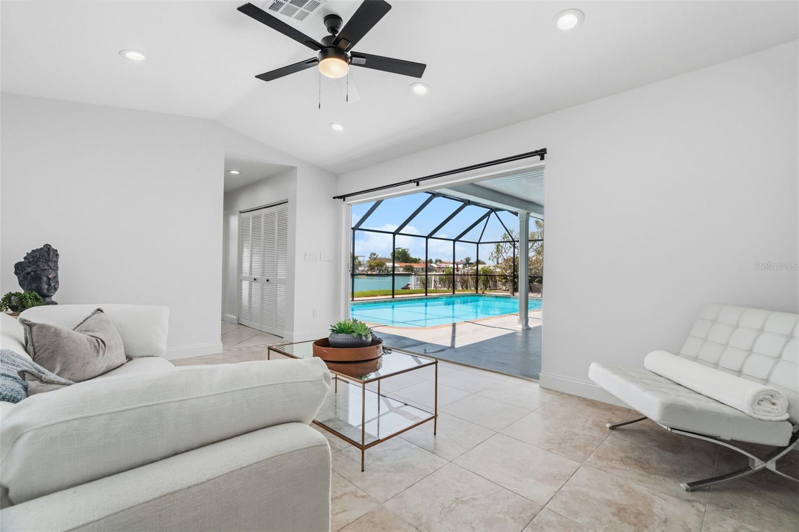 11900 7TH ST E, TREASURE ISLAND, FL, 33706