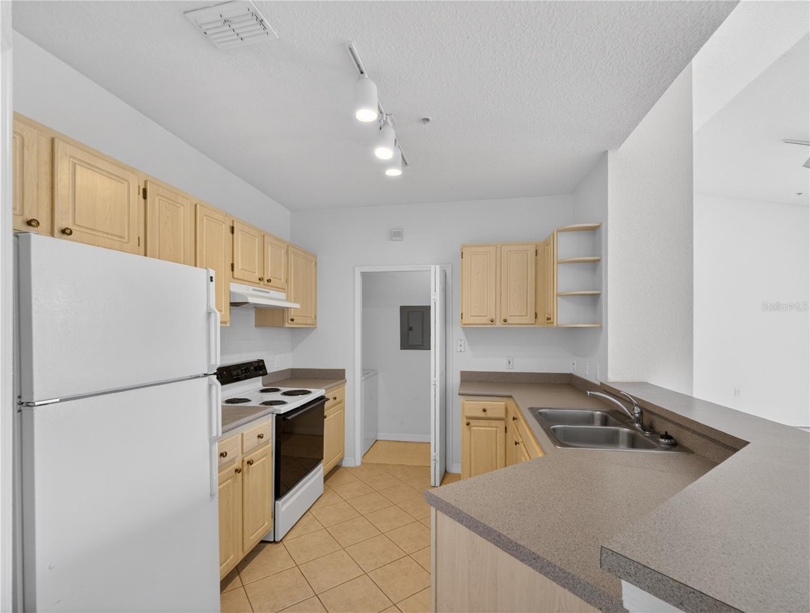 1100 LAKE SHADOW CIR #2307, MAITLAND, FL, 32751